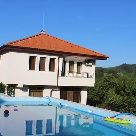 Villa бадевски рай- къща софия *