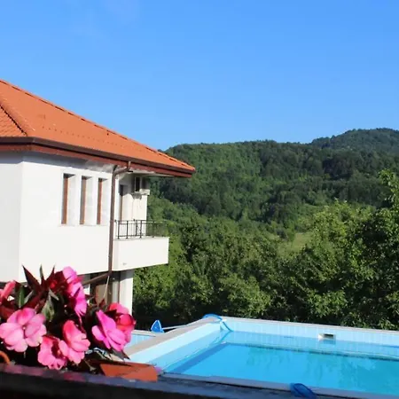 Villa бадевски рай- къща софия Veliko Tarnovo