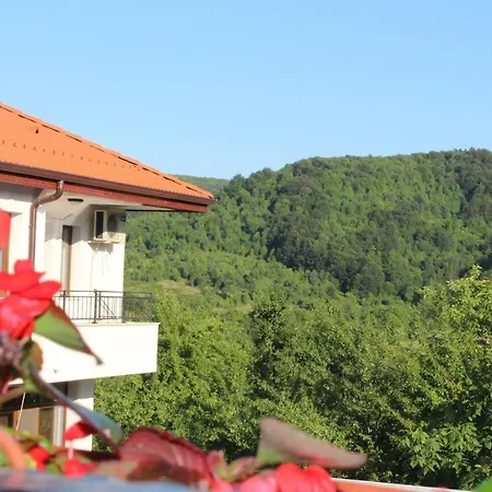 бадевски рай- къща софия * Veliko Tarnovo