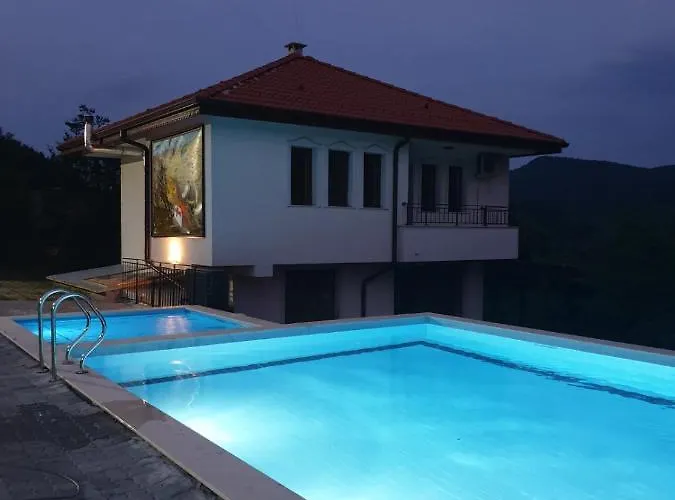 бадевски рай- къща софия Велико Търново