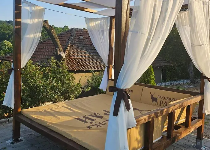 бадевски рай- къща софия Луксозна вила *